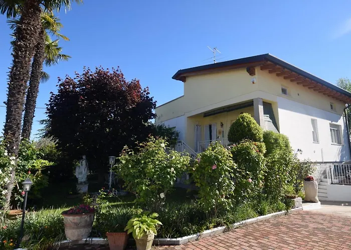 Villa Le Fate Dimora Di Charme Con Piscina