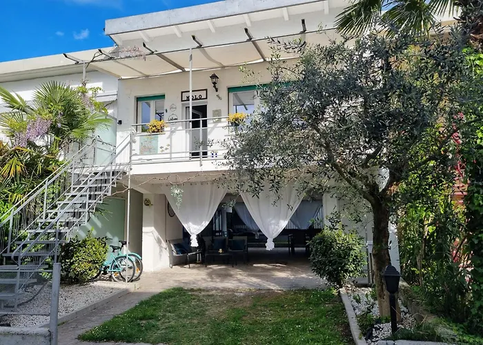 Molo - Residenza Con Accesso Diretto Al Lago