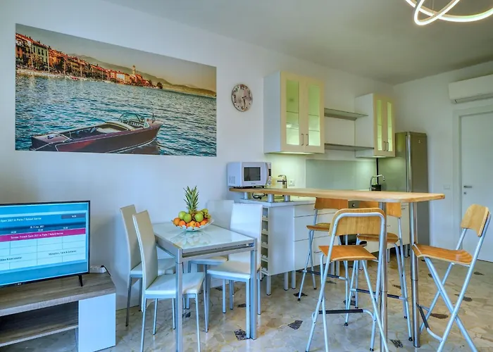 Apartment By Lake Garda Near Gardaland